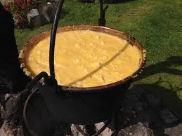 I Giorni della Polenta a Dodici Morelli: tradizione emiliana I Giorni della Polenta a Dodici Morelli: tradizione emiliana